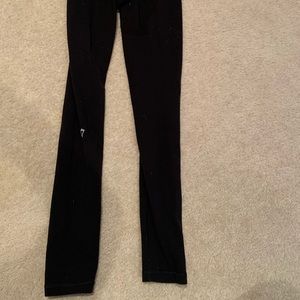 ivivva black leggings